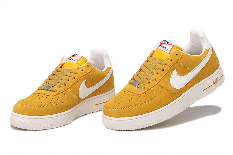 nike air force 1 07 jaune
